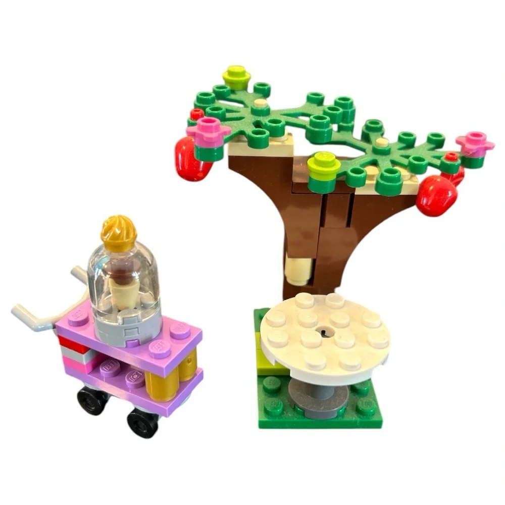 Lego Disney Princess Cinderella's Romantic Castle 41055
